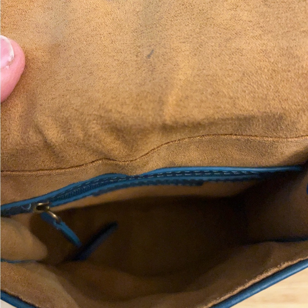 American Leather Co. Kansas Blue/Teal Crossbody Bag - Picture 8 of 15